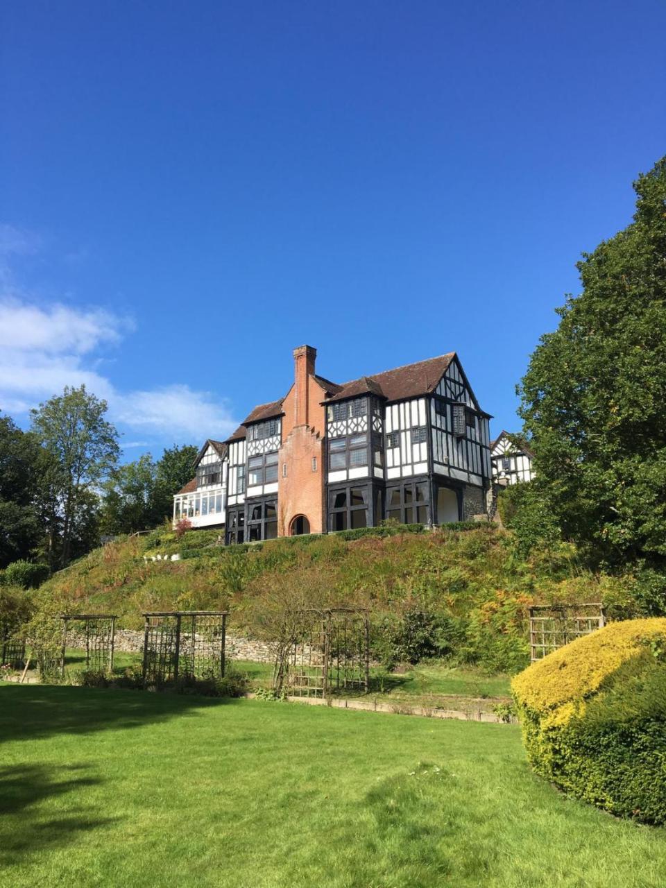 Caer Beris Manor House B&B 比尔斯韦尔斯 外观 照片